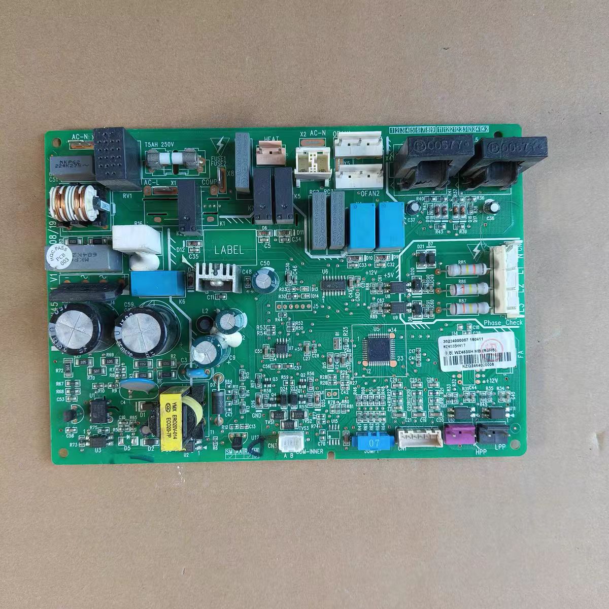 适用格力空调风管机 30224000057 主板 WZ4535H 电路板 GRZW45-A1 - 图1