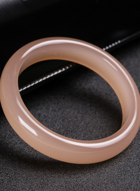 天然和田玉糖玉手镯女款平安镯扁条玉镯子新疆玉器女士玉镯手手链