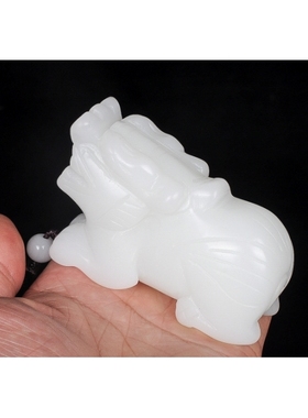 新疆和田玉羊脂玉貔貅手把件 正品羊脂白玉籽料招财把玩件老坑料