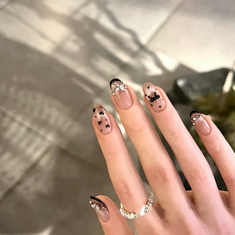 【黑桃公主】温柔千金风法式手工猫眼水波蝴蝶波点显白穿戴甲短款,淘宝优惠券,粉丝福利购,淘宝优惠卷