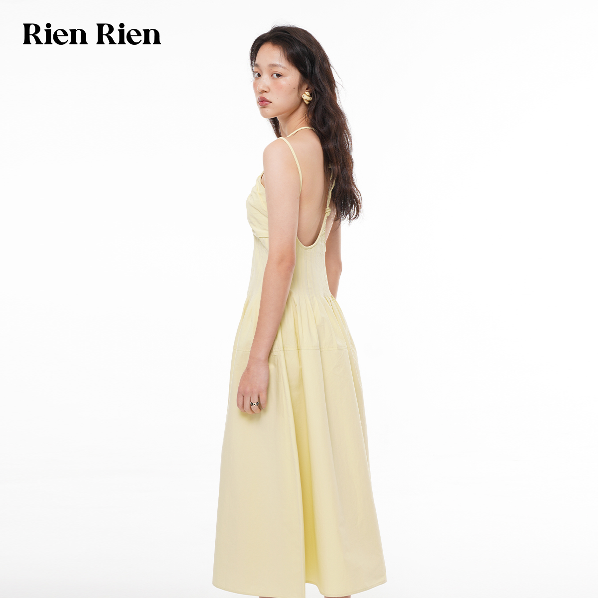 【明星同款】Rien Rien 扭结双肩带收腰露背连衣裙 Mia Dress