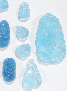 元荷海蓝宝雕刻件一图一物