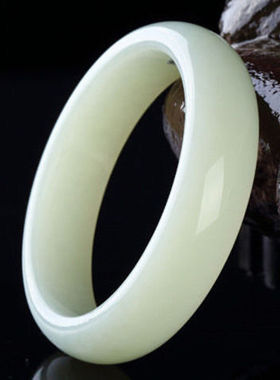 女玉石玉镯白浅绿飘花送证书