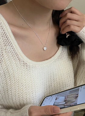 S925纯银韩国爱心白色锆石项链女韩版简约小众设计桃心锁骨链颈链