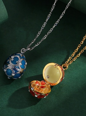 青岛原创时尚饰品珐琅彩釉雪花红色爱心可打开彩蛋中长款项链