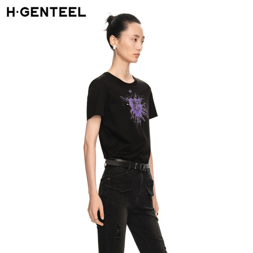 H·GENTEEL荷高新款春装女主题爱心修身柔软舒T恤GUE14620659 - 图1