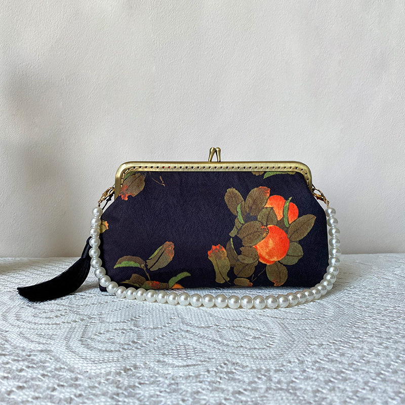 中式织锦缎手提流苏口金包复古单肩斜跨旗袍手工女包国风妈妈送礼,淘宝优惠券,粉丝福利购,淘宝优惠卷