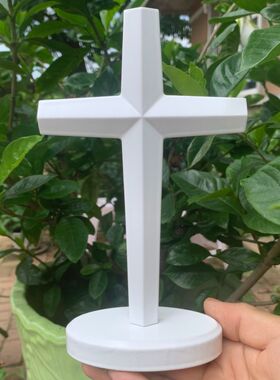 新款十字架形状摆件礼品实木浮雕各种造型桌面摆放创意19厘米送礼