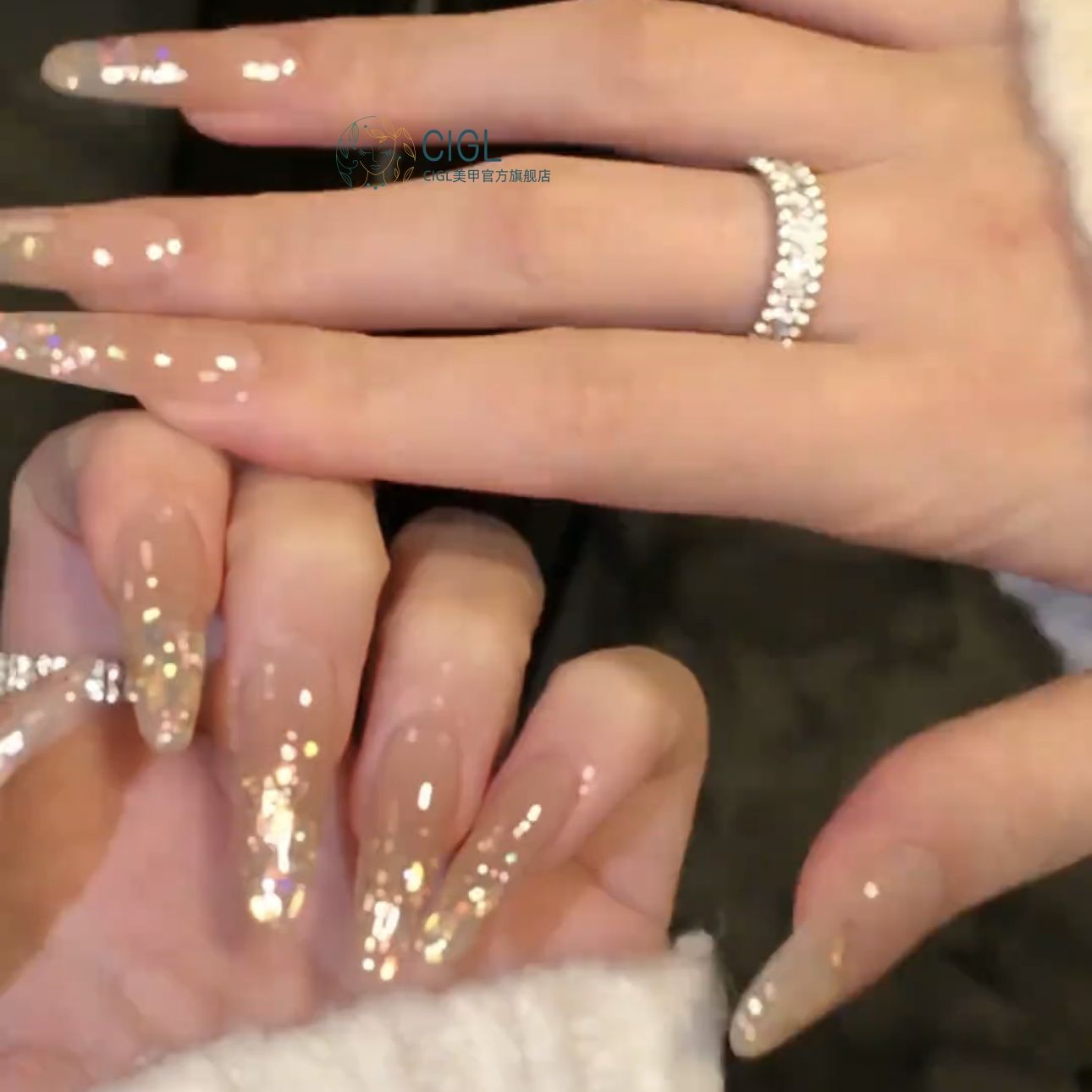 纯手工美甲穿戴甲高级感显白气质简约七彩亮片长款椭圆新宽春夏,淘宝优惠券,粉丝福利购,淘宝优惠卷