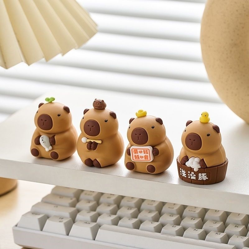 卡皮巴拉水豚桌面小摆件迷你情绪稳定工位解压装饰品治愈女生神器