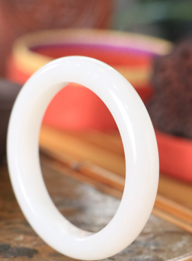 天然新疆和田玉羊脂级白玉55.6圈口手镯大气典雅古风男女手饰收藏