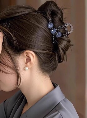 轻奢风水钻中号抓夹发卡女2025新款高级感发量少后脑勺头发发夹