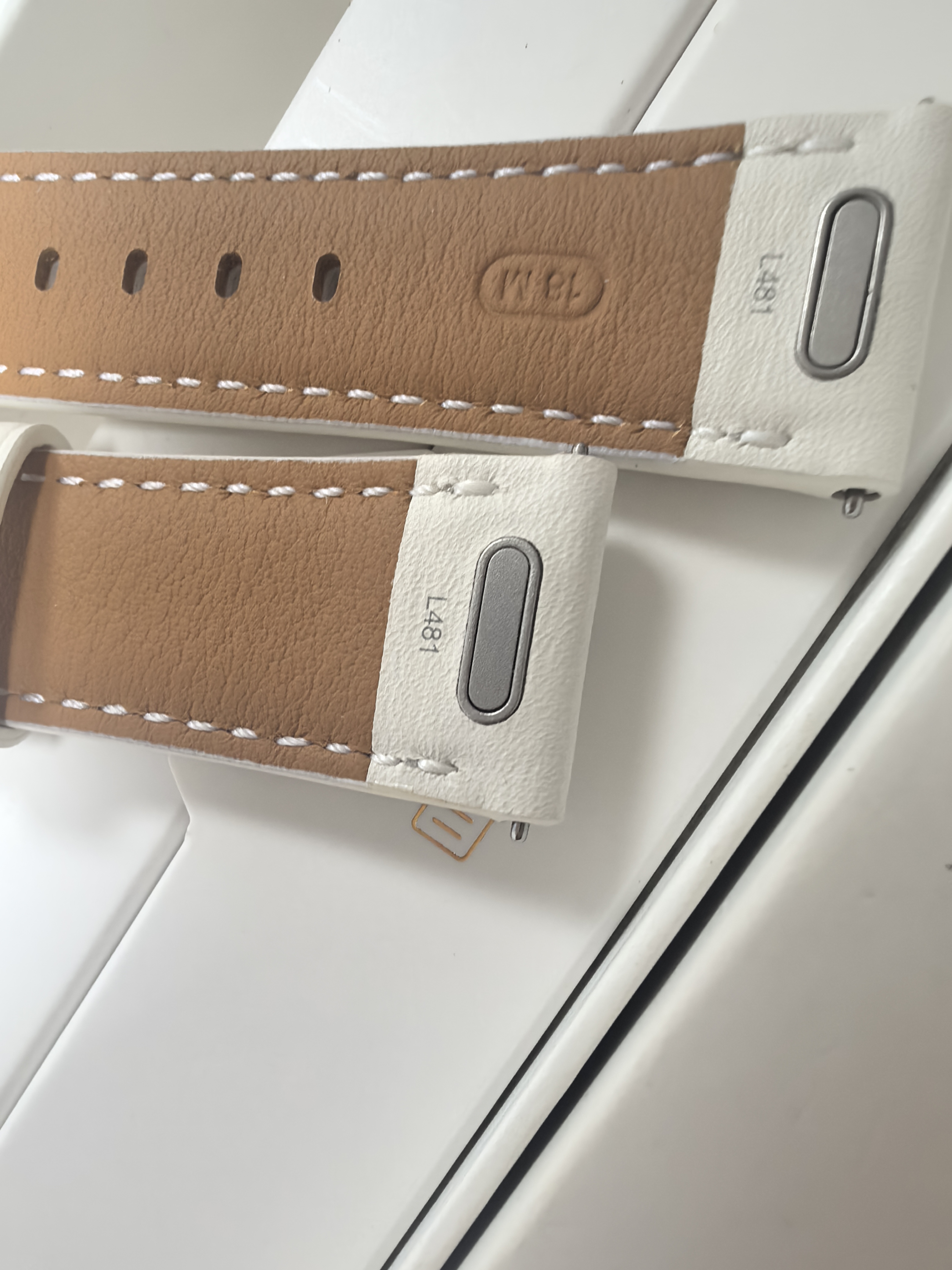 原装原厂拆机真皮表带华为正品GT5GT4女款41mm按压式腕带白色18mm - 图1