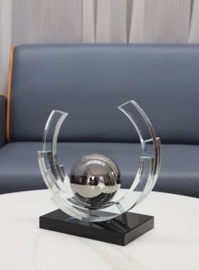 轻奢几何水晶艺术桌面摆件