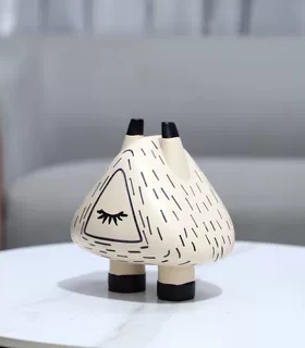 卡通抽象童趣树脂小怪兽艺术摆件