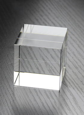 艾志人造水晶玻璃底座家居摆件