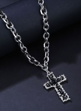 NG黑色滴胶钛钢十字架吊坠项链