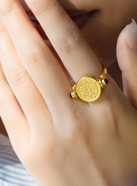 jcj时装珠宝花纹红玛瑙翻转戒指