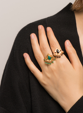 JCJ时装珠宝艺术派系列925银黑色绿色玛瑙短流苏戒指