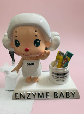 DMK酶面膜主题人偶爆款卧室轻奢豪华树脂摆件桌面化妆工具收纳