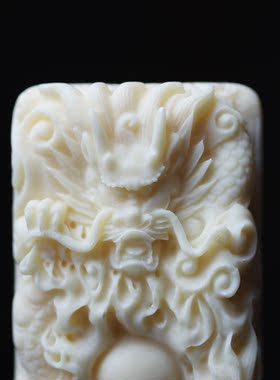 104盘龙吐珠鹿角雕刻轻奢小众项链男高级感毛衣项链女生新款潮绳