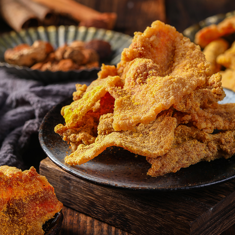 酥脆猪油渣香辣青岛传统休闲网红即食零食现做现发干炸五花肉脂渣 - 图0