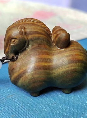 马上有钱太行崖柏木雕唐
