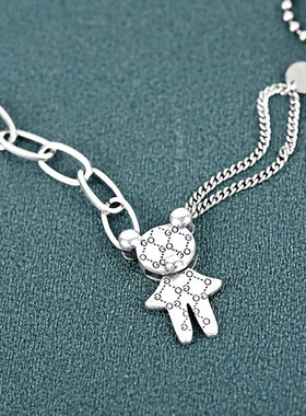 韩版个性字母小熊项链女复古小众设计可爱宠物灵动吊坠锁骨链项链