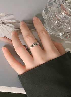 新品小众设计复古luck戒指女卡斯妮首饰厂新品个性INS链条指环