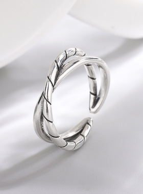 新款个性极简复古斜纹戒指冷淡风ins简约交叉旋转素圈链条食指戒