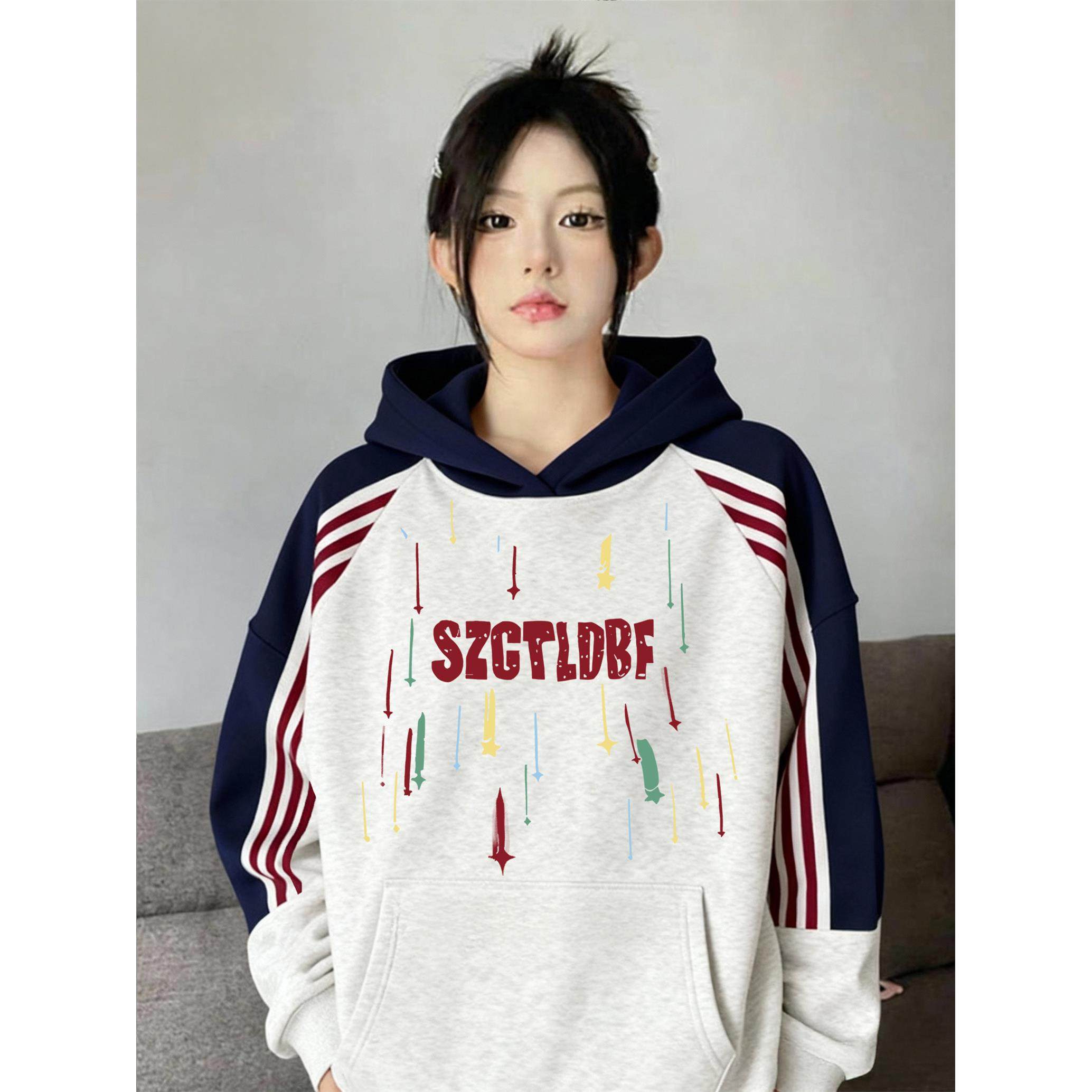 巨好看美式撞色连帽卫衣女2025新款冬加绒加厚宽松慵懒风学生外套,淘宝优惠券,粉丝福利购,淘宝优惠卷