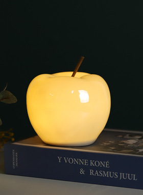 跨境热销北欧家居卧室厨房家居瓷珍珠釉苹果摆件床头样板间装摆设