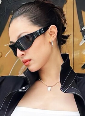 马吉联名同款科技感墨镜男女Y2K潮复古辣妹夜店高级感太阳镜MM003