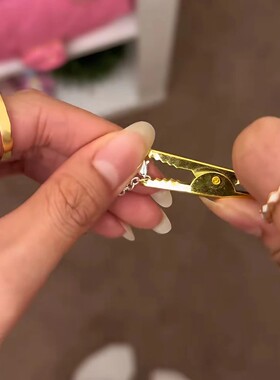 小巧便携省力手链佩戴神器