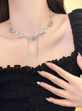 高级感小众设计轻奢项链白月光锆石锁骨链女甜酷辣妹网红配饰品潮