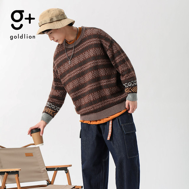 Goldliong totem star texture pullover sweater