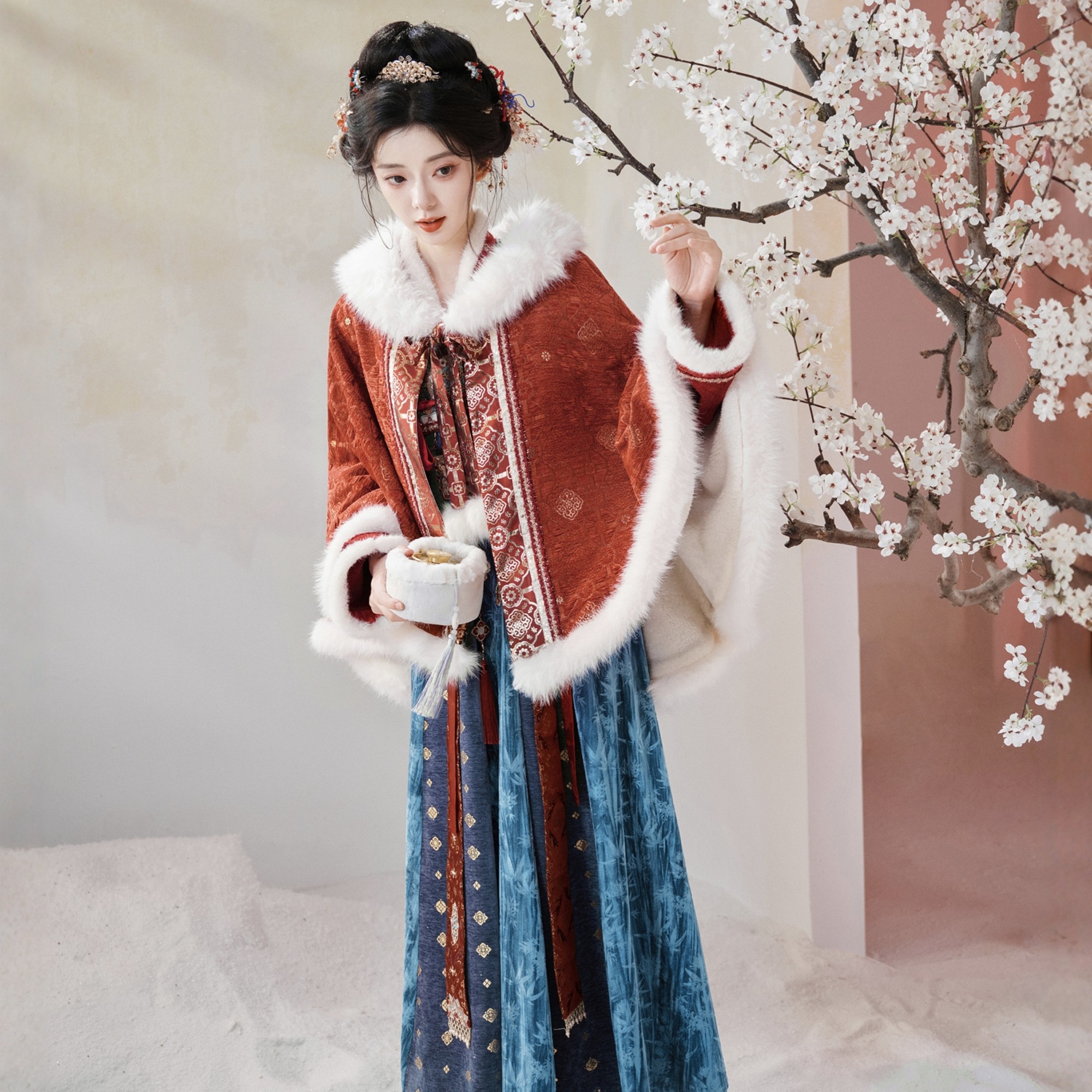 原创汉服女【七月夕-宝钿青黛】唐制加绒斗篷披风齐胸套装冬季款,淘宝优惠券,粉丝福利购,淘宝优惠卷