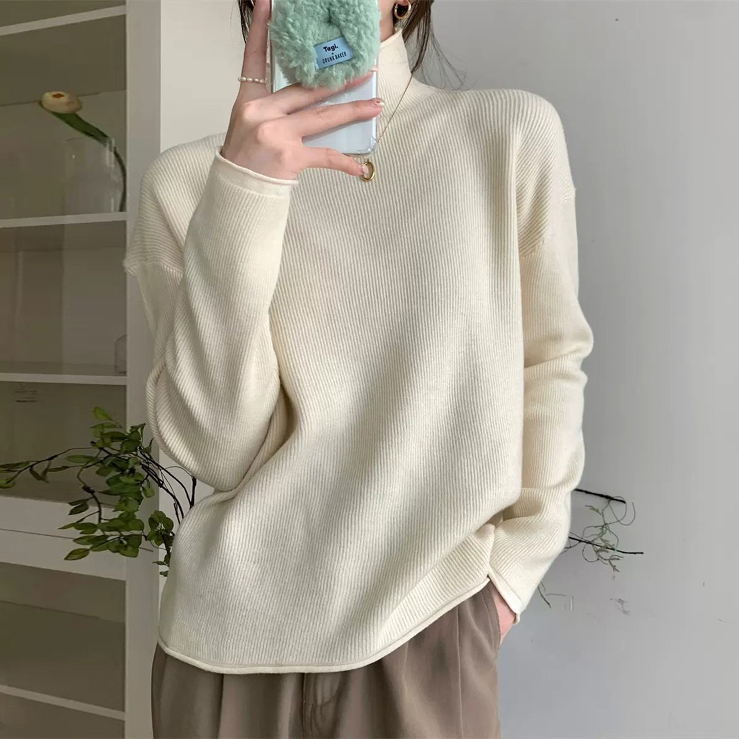 特大码胖mm杏色慵懒风半高领针织衫女秋冬新款宽松显瘦打底衫毛衣,淘宝优惠券,粉丝福利购,淘宝优惠卷