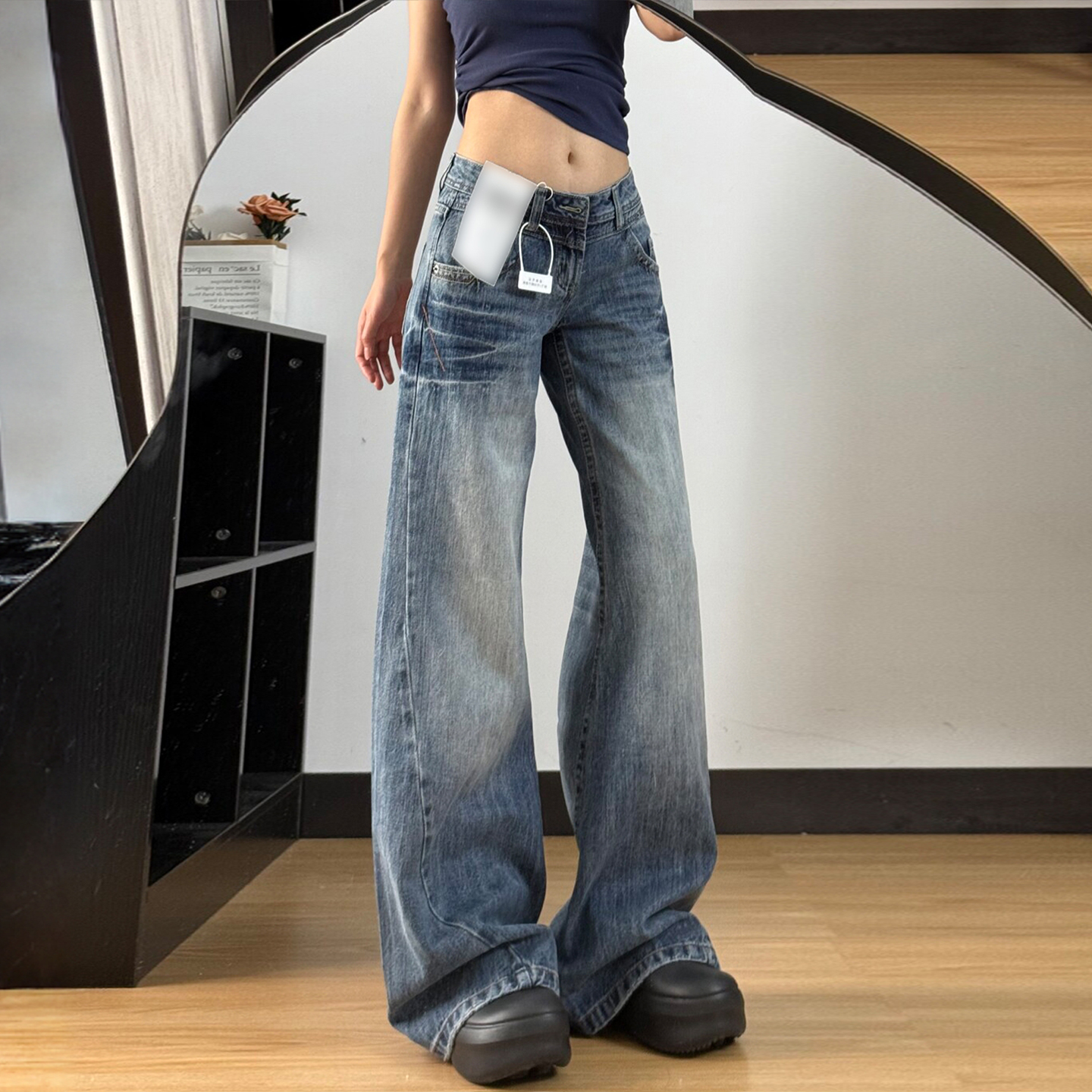 300斤特大码高腰宽松显瘦直筒牛仔裤女胖mm复古蓝高街辣妹风裤子 - 图0