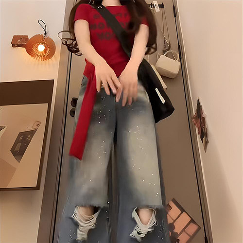 胖mm大码美式复古字母印花红色短袖t恤女设计感绑带收腰显瘦上衣 - 图3