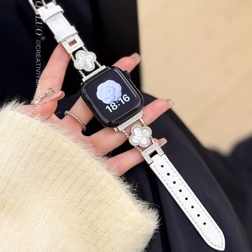 QALUO秋冬新款四叶草鳄鱼皮表带适用apple watchS11/S10表带iwatch9苹果手表se/8/7/6/5代41/45mm女高级小众 - 图3