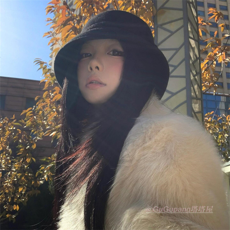 留洋千金感黑色毛呢礼帽法式赫本风复古优雅气质渔夫帽小香风盆帽