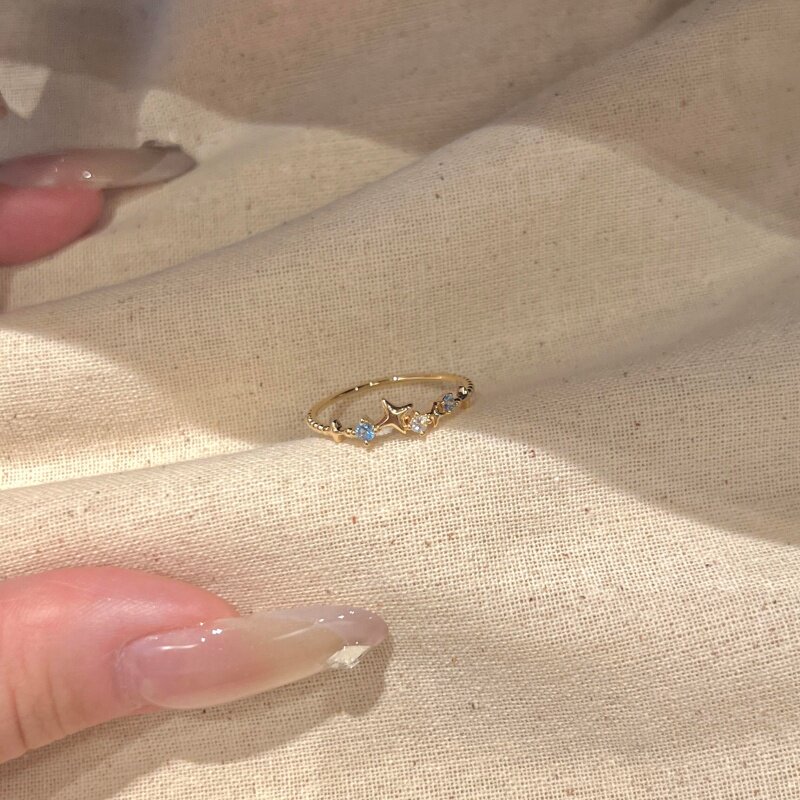 Vintage Gold Fantasy Star Ring