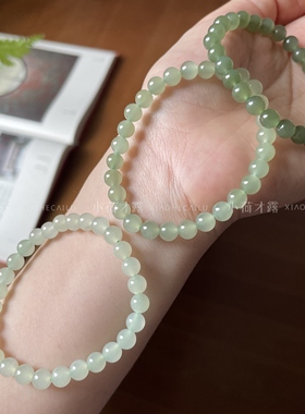 「水绿」真品和田玉高冰底手串