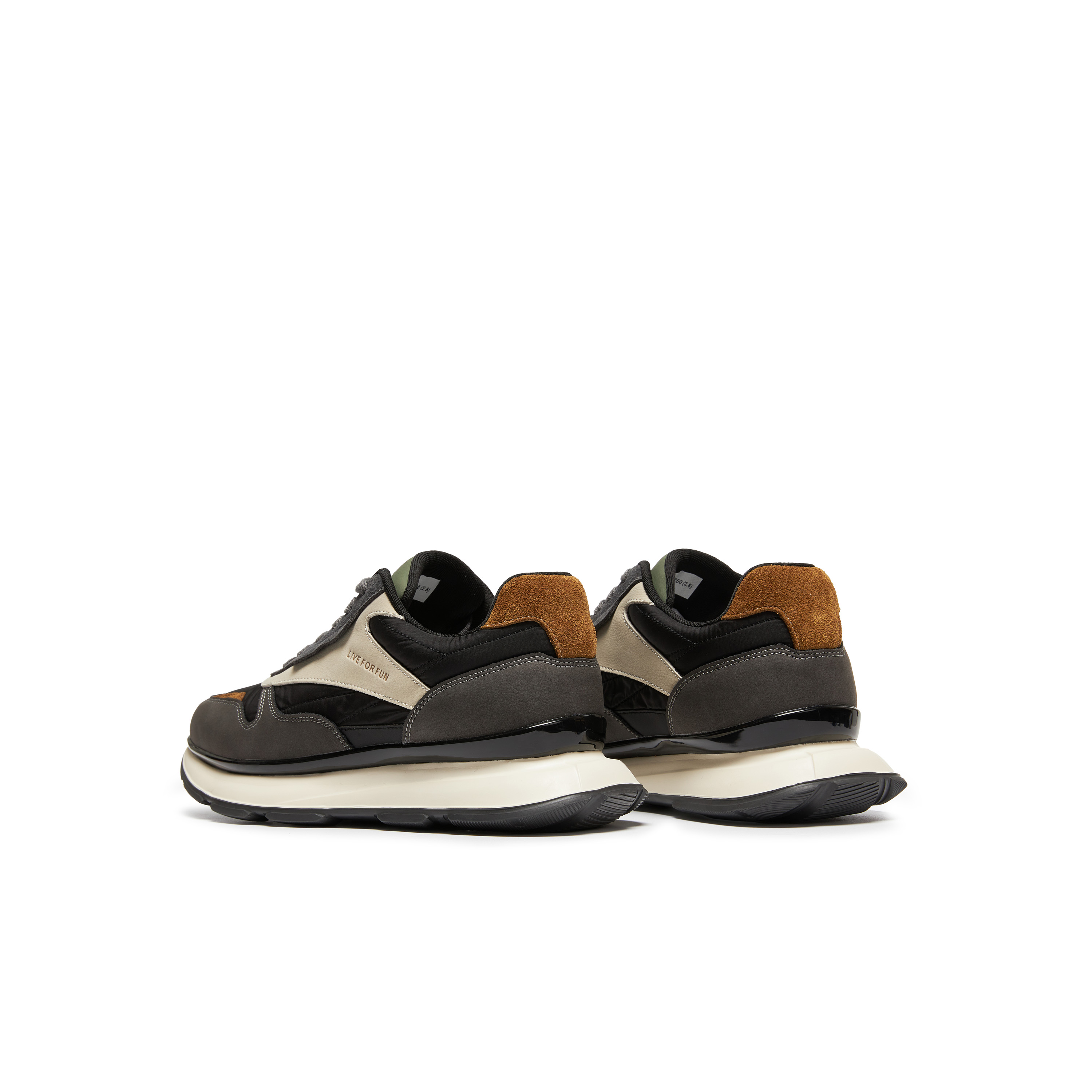 天美意2026春新款商场同款运动百搭休闲复古男德训鞋3ZM01AM6 - 图2