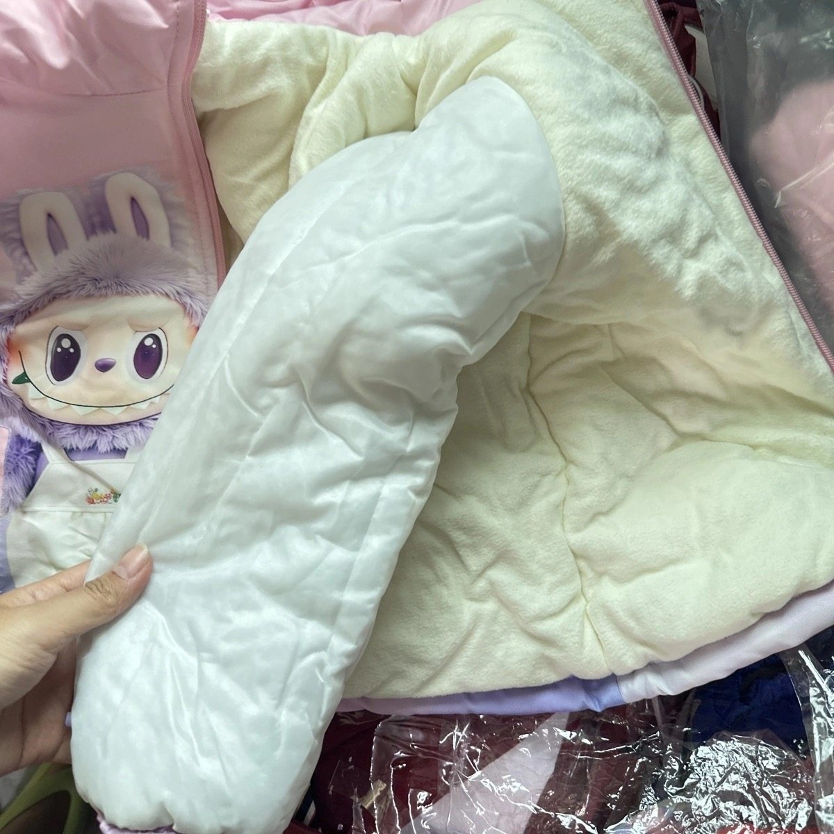 儿童加绒外套保暖冬季男童女童连帽亮灯带眼镜卡通拉布布外套,淘宝优惠券,粉丝福利购,淘宝优惠卷