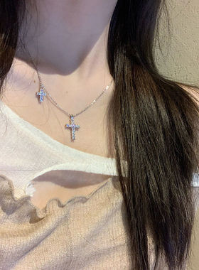 百搭镶钻双十字架项链女