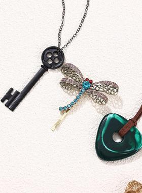 欧美创意时尚个性百搭款式项链万圣节鬼妈妈黑色钥匙吊坠配饰装饰