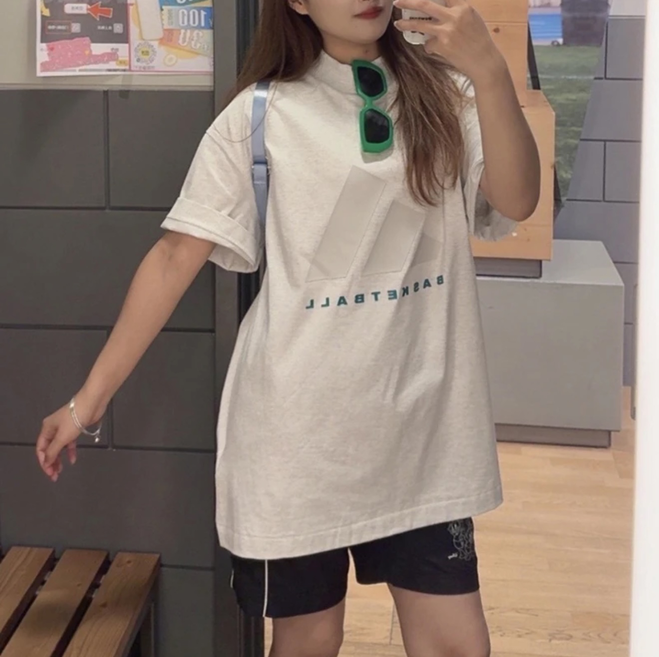 Adidas/阿迪达斯印花纯棉落肩圆领凉爽短袖T恤 男女同款IW5645 - 图1