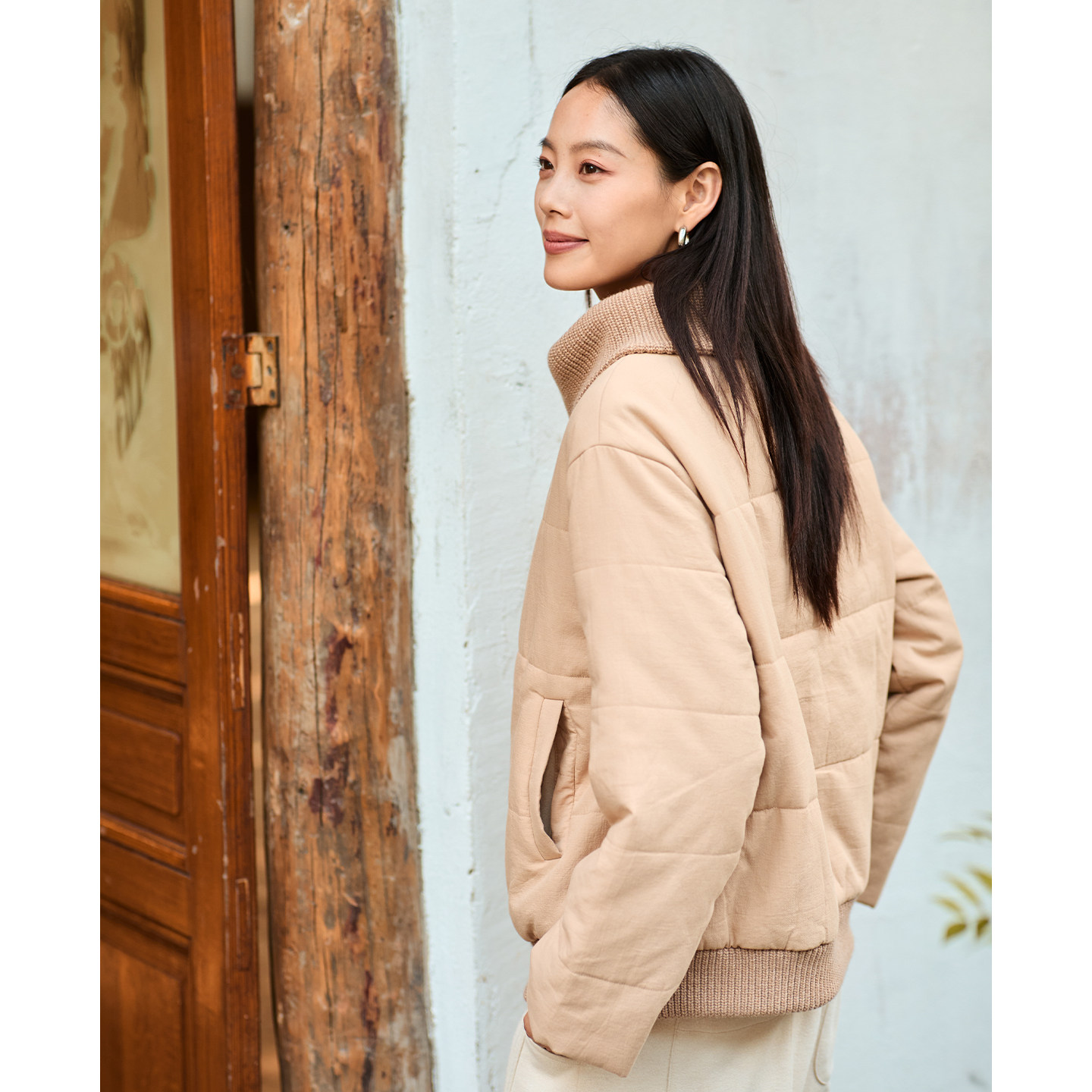 无色无味【都市绿洲】2025冬休闲针织拼接撞色短款棉服夹棉外套女,淘宝优惠券,粉丝福利购,淘宝优惠卷